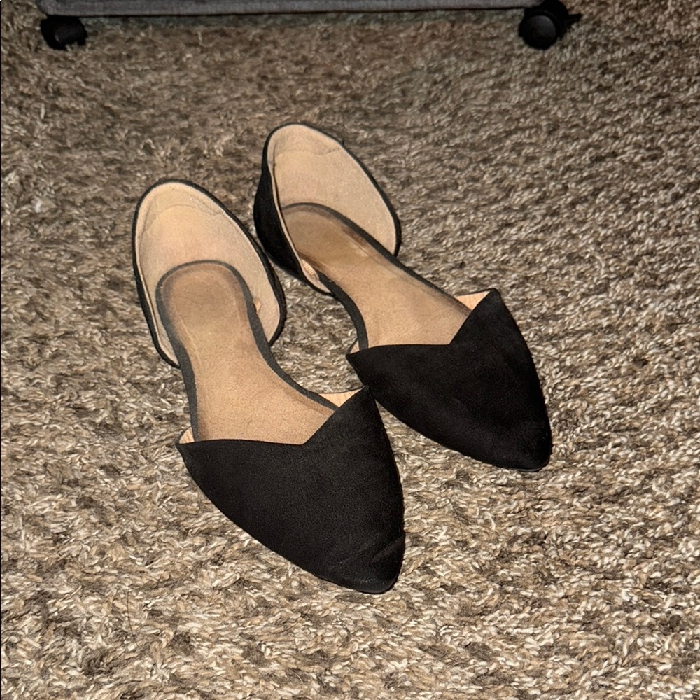 Elegant Black Women's Flats